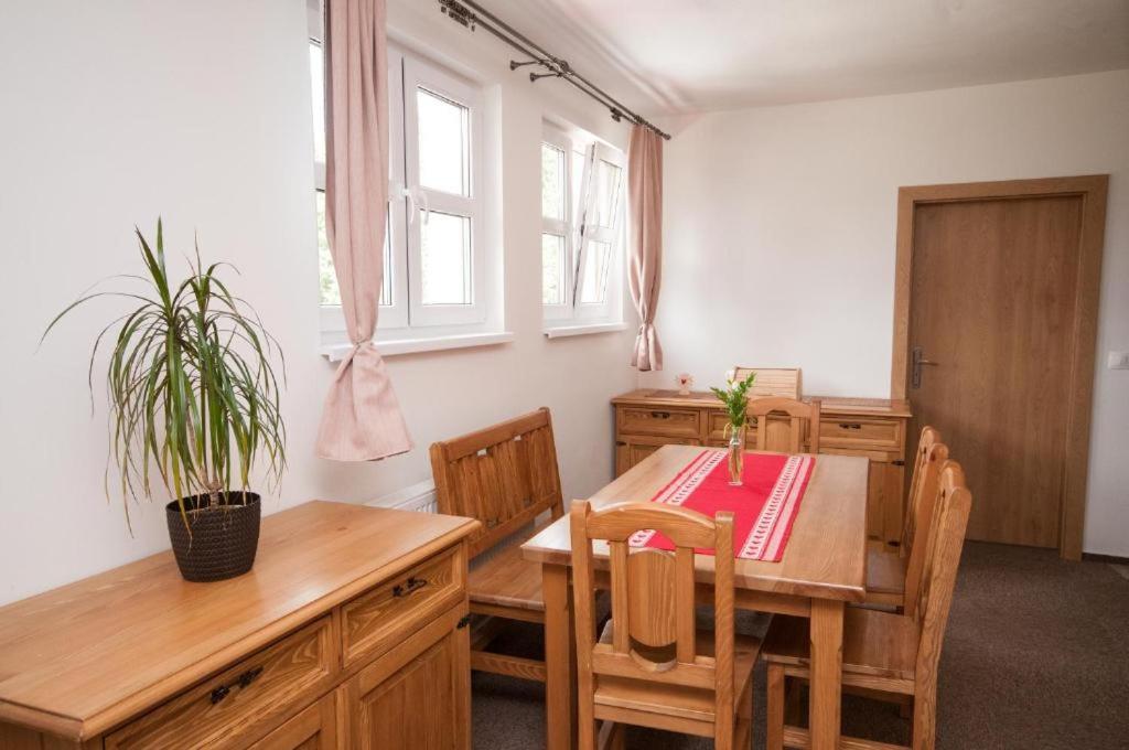 Apartmany Biela Put - Jasna Nr. 12 데마노브스카돌리나 외부 사진